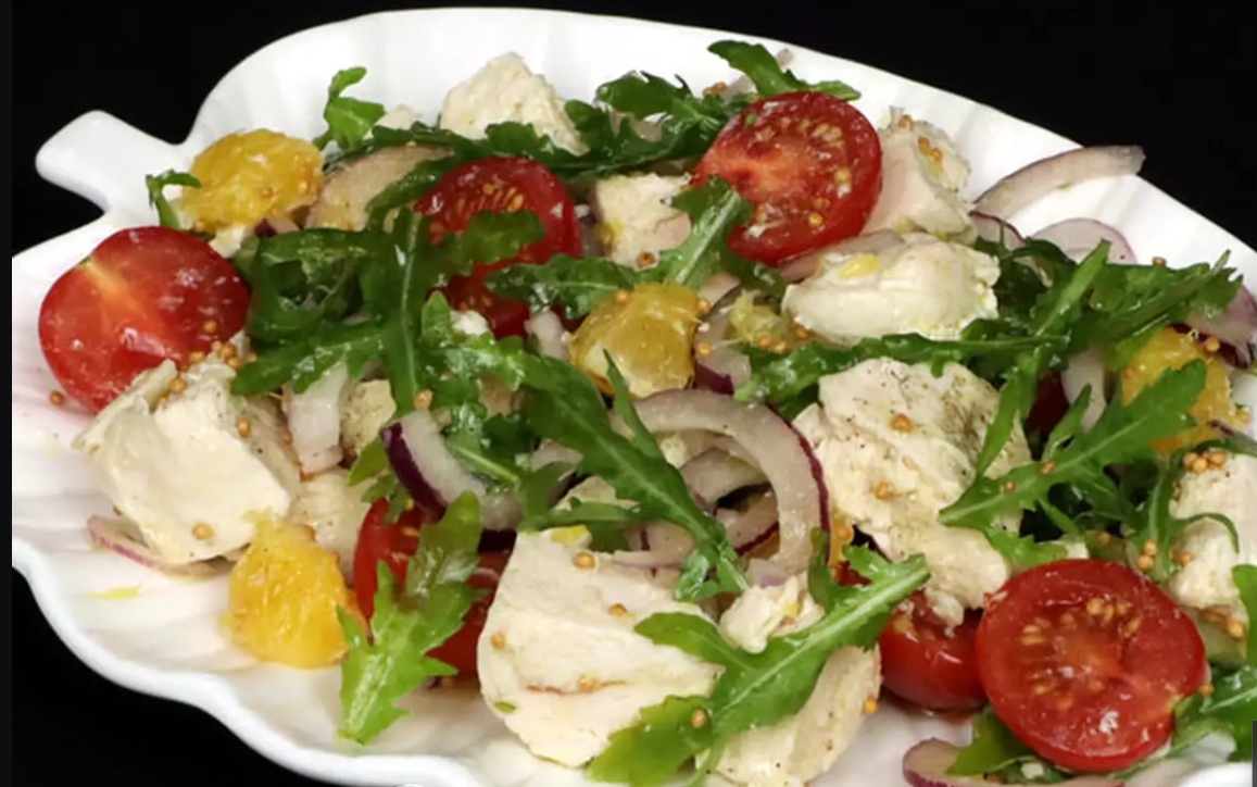 5 вкусных салатов без майонеза на Новый год, которые быстро готовить: рецепты с фото